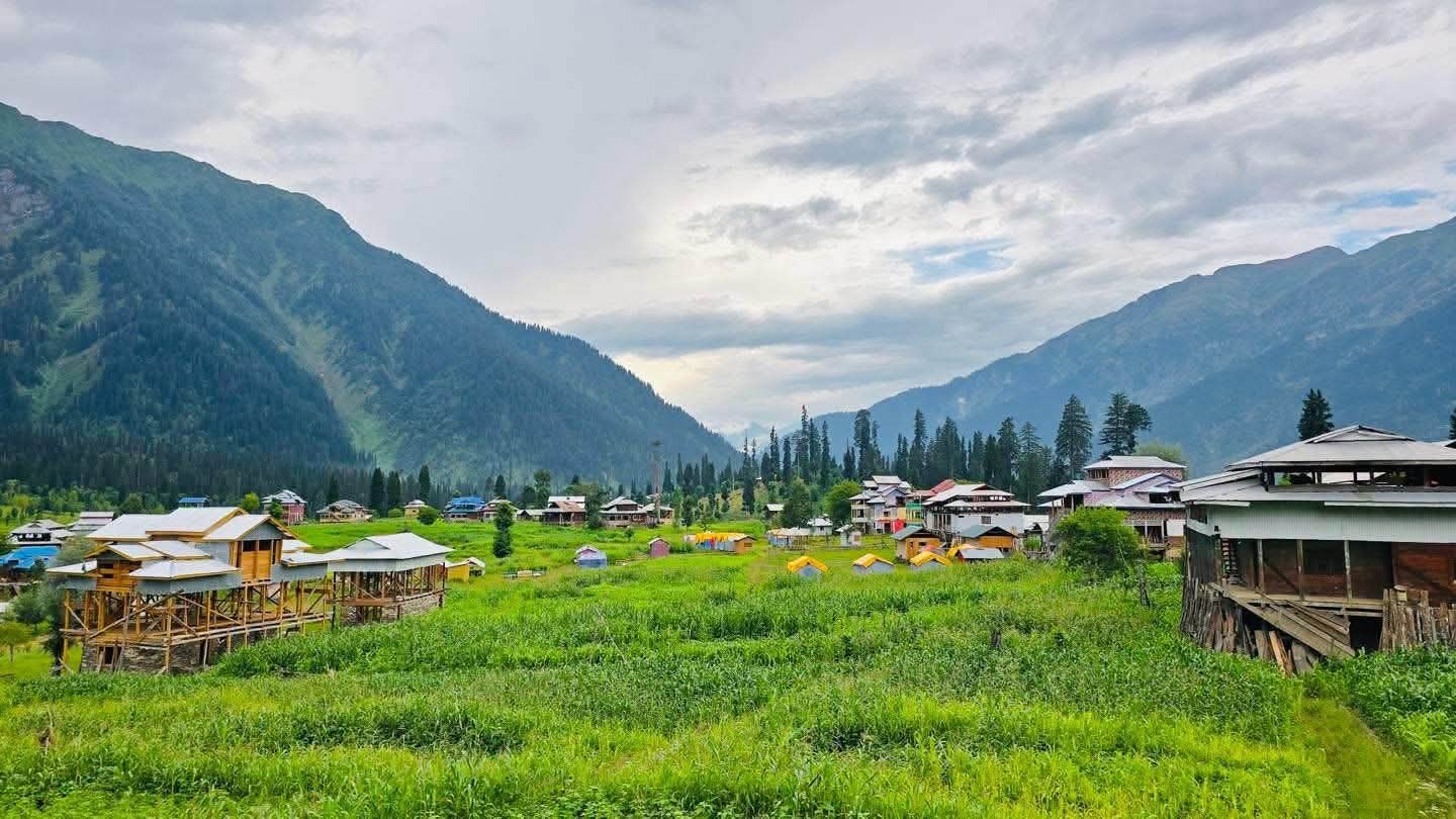 Neelum Valley Tour